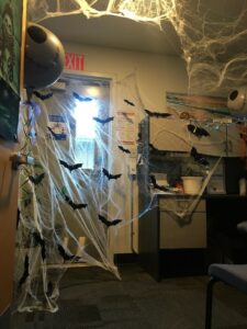 Halloween Town, Business Office